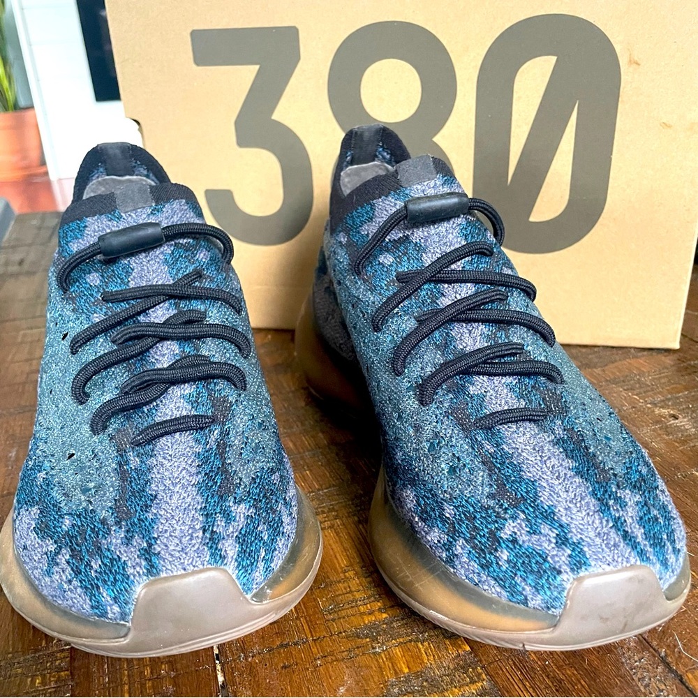 Yeezy boost 380
